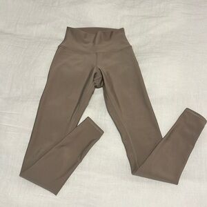 Alo leggings